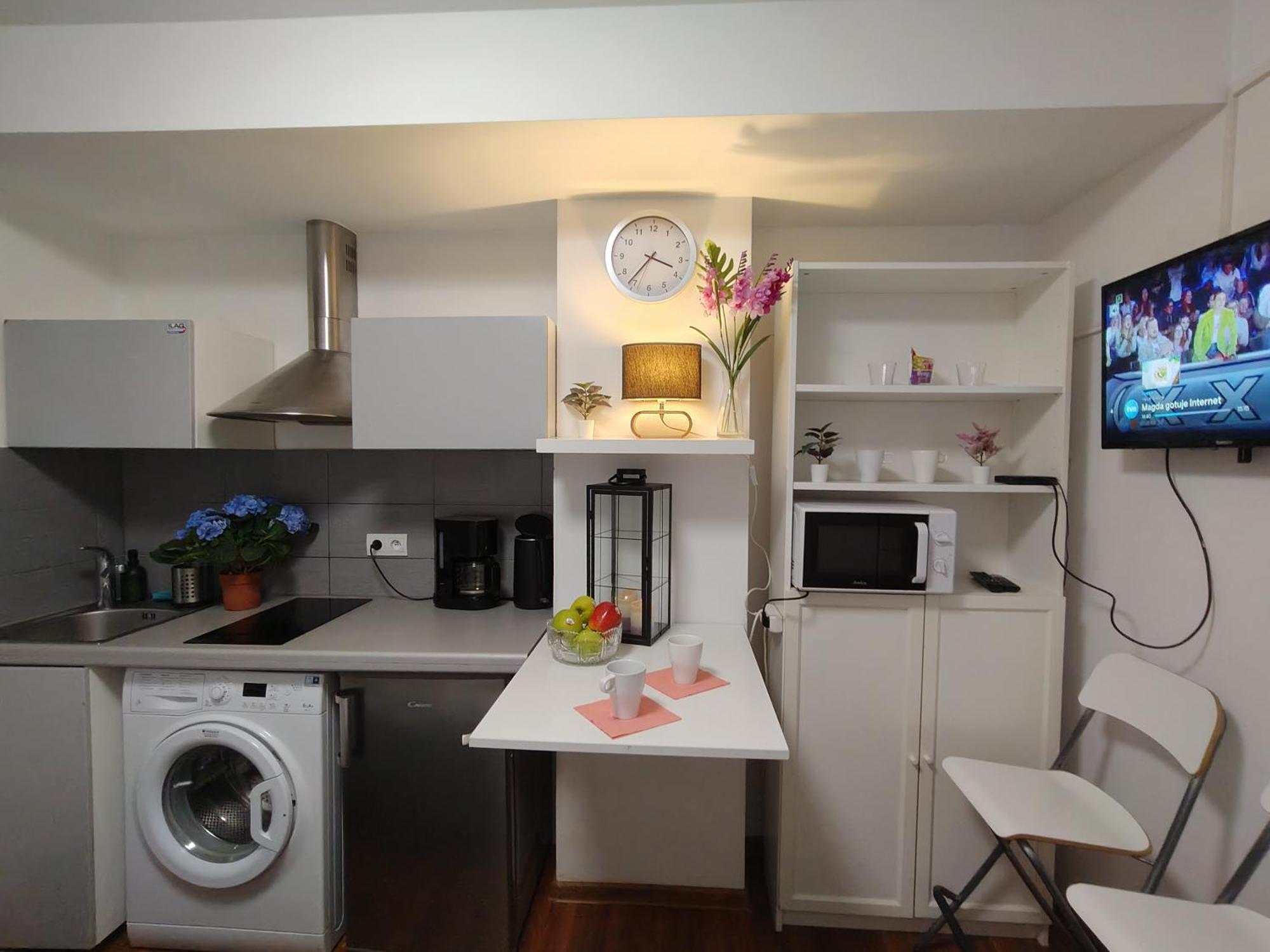 Hollidays Centrum Apartments Варшава Экстерьер фото